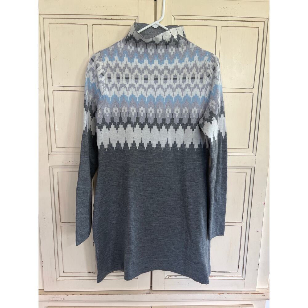 Gray Patterned Turtleneck Sweater